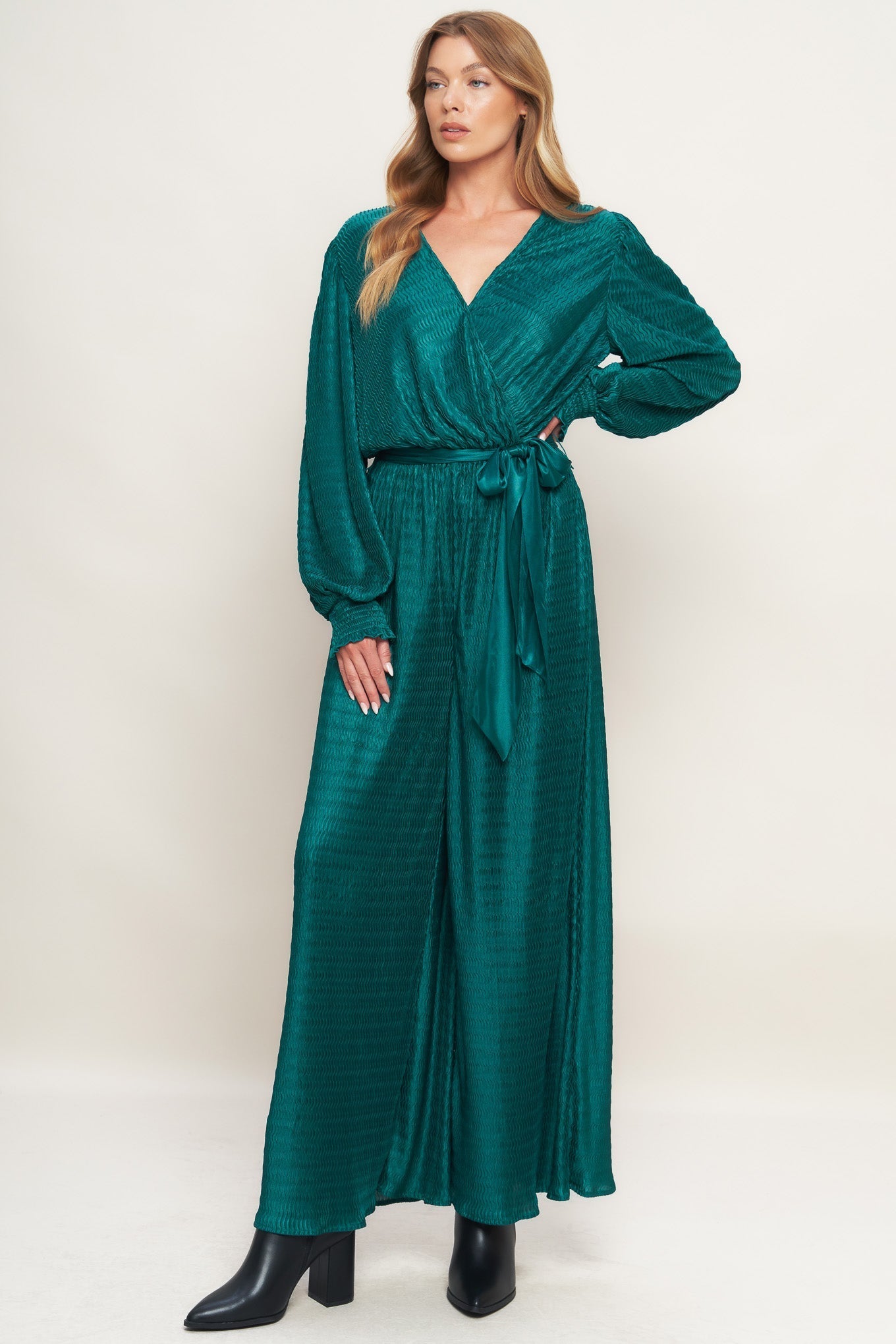 ATTENTION OF THE DAY WOVEN JUMPSUIT Flying Tomato